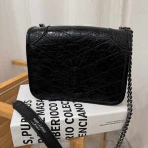 [국내배송]생로랑 니키 미니체인 숄더백