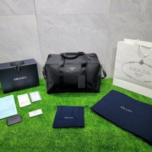 [국내배송]프라다 테수토 삼각로고 트래블 보스턴백