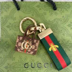 [국내배송]구찌 GG 핸드백 키링/참