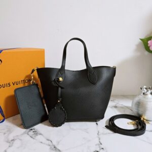 [국내배송]루이비통 블라썸 PM 마히나 숄더백