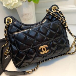 [국내배송]샤넬 크루즈 포켓 호보백