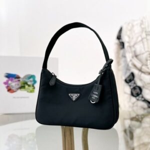 [국내배송]프라다 리에디션 리나일론 호보백 블랙 1NE515