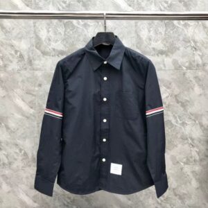 [국내배송]톰브라운 2025 SS 나일론 암밴드 셔츠자켓