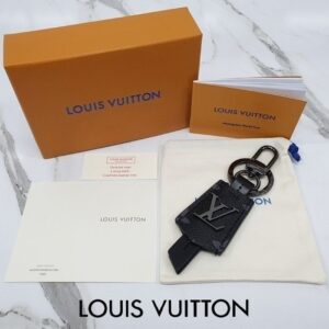 [국내배송]루이비통 클로셰 클레 백 참 / 키 홀더
