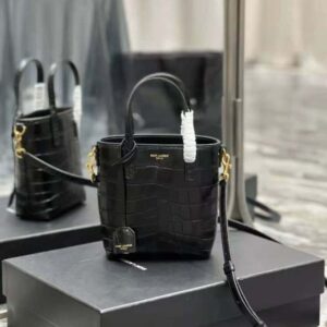 [국내배송]입생로랑 크로커다일 토이 미니쇼퍼백