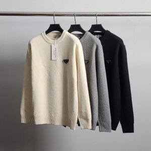 [국내배송]프라다 로고와펜 램스울 사선 니트