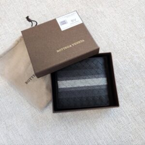 [국내배송]보테가 베네타 투톤 자수 반지갑(최상급) 1527-100
