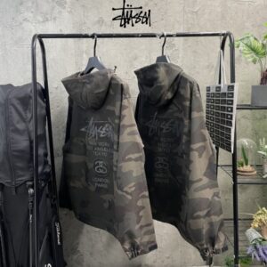 [국내배송]스투시 카모 윈드자켓